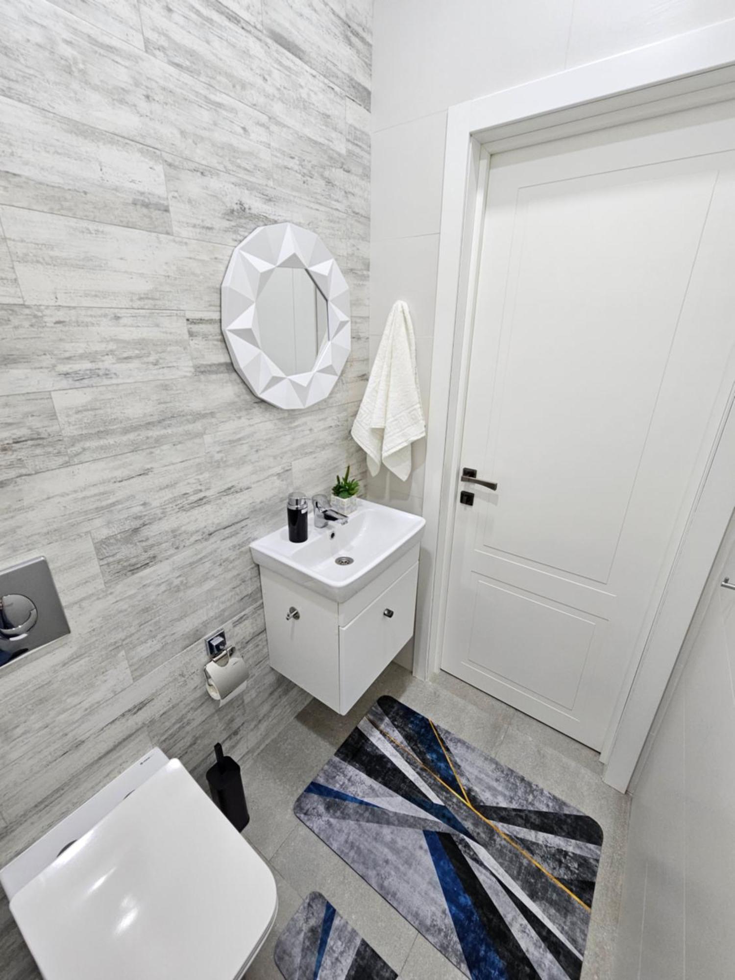 3 Room Gagarin Park Residential Complex Near Mega Shopping Mall Almatý Exterior foto